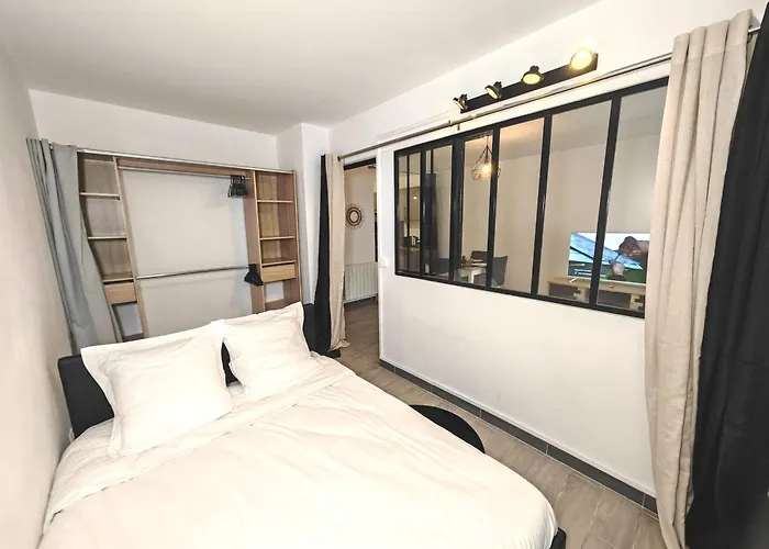 Appartement Avec Jardin - Metro 13 - Universite Saint Denis